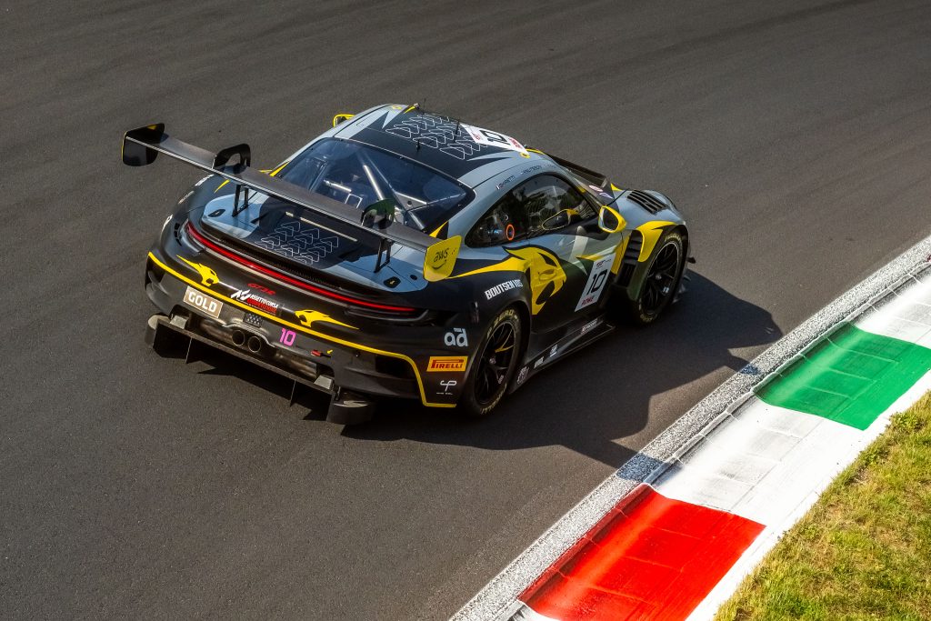 monza - course compliquée mais p4 de notre pro
