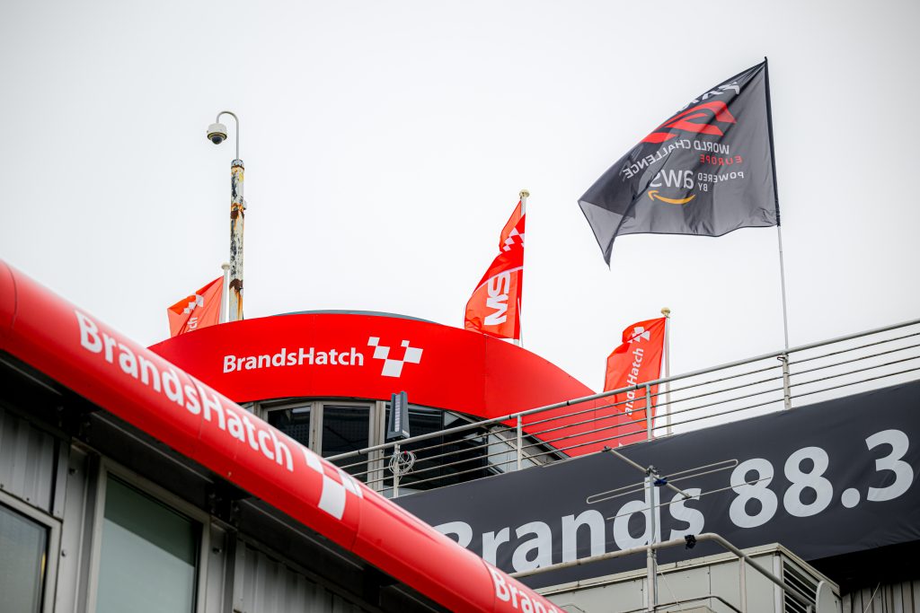 Brands hatch : le week-end de course commence !